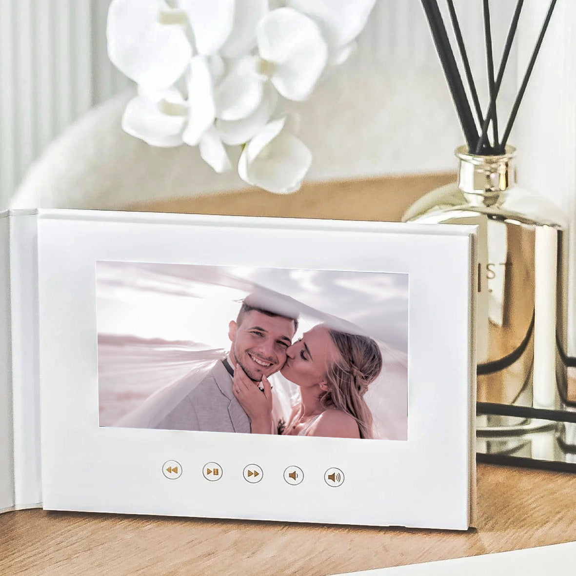 The Ultimate Wedding Memory: Playable Video Album